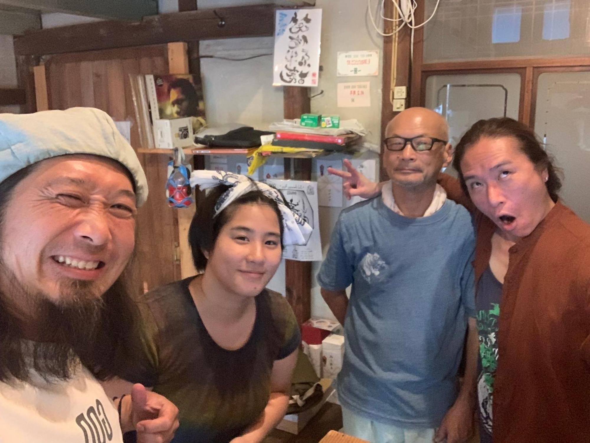 Bakushuku Den Guest House Brew Matsuyama  Exterior photo